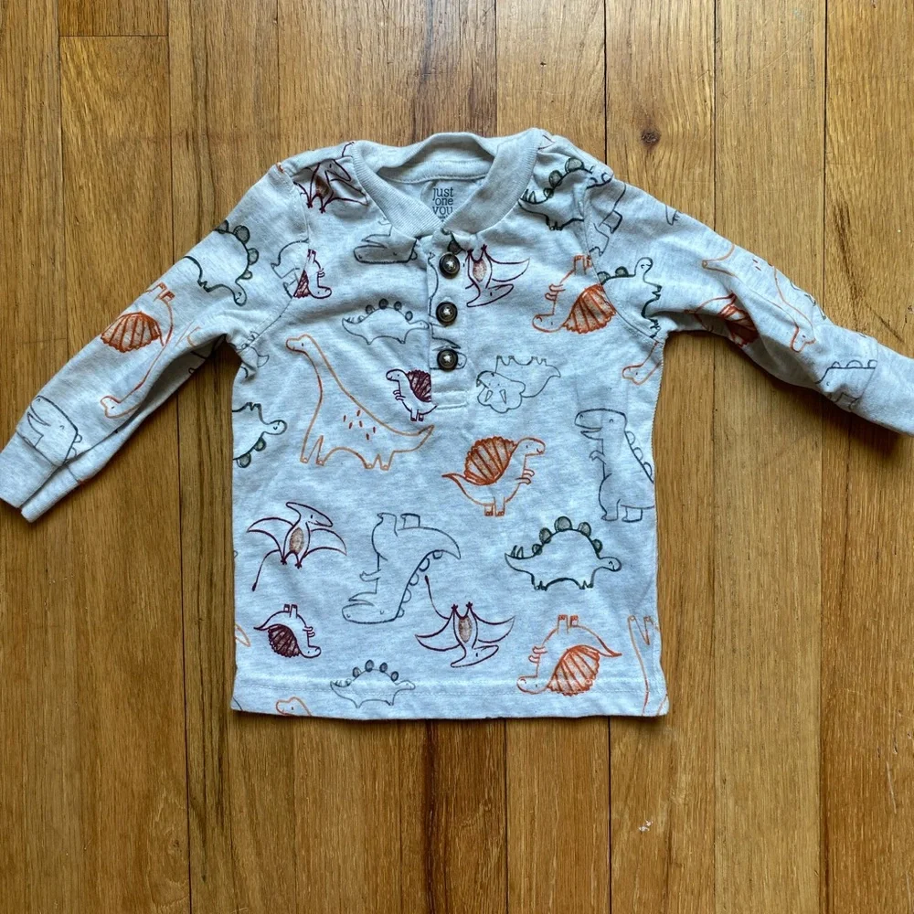 Carters bundle includes